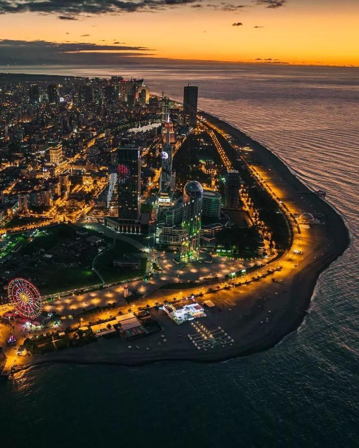 Batumi Luxury Resort & Sea View Aparthotel Exterior foto